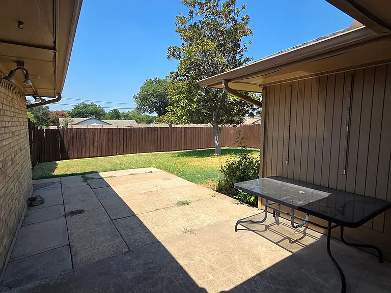 3433 Lynbrook Dr — Photo 28