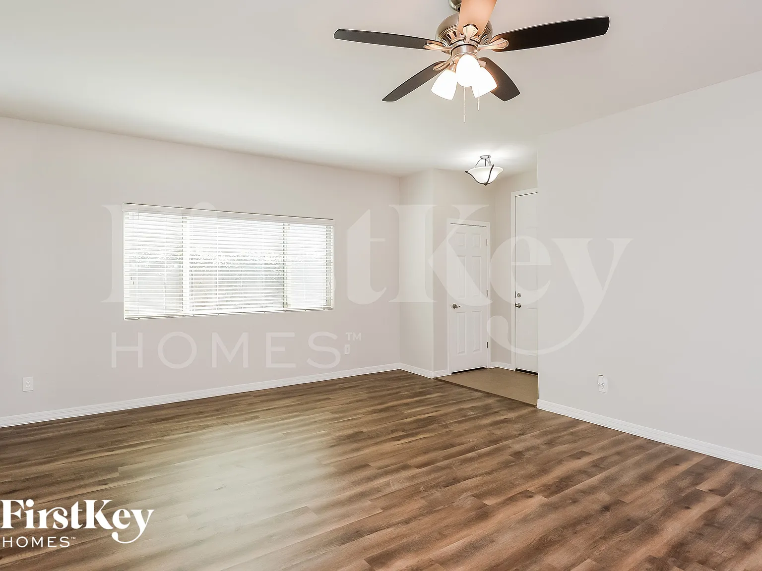 3 bed, 2.0 bath, 1671 sqft, $2,435 — Photo 4