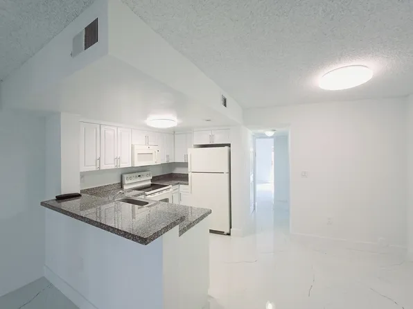510 NW 86th Pl APT 109, Miami, FL 33126