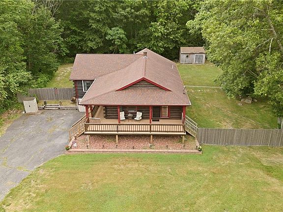 5th image of 219 Pelletier Ln