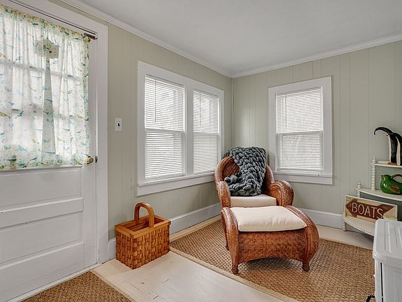 5th image of 6246 Smith St