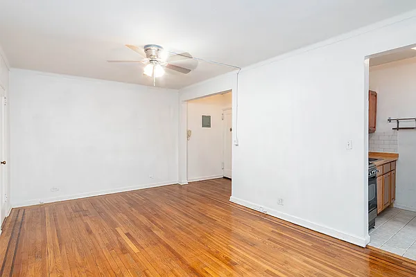 Sold by Rhona Realty | media 2