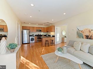 660 Morton Pl NE APT 8, Washington, DC 20002
