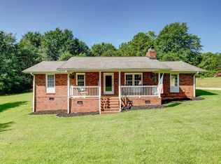 215 Stephens Rd, Pickens, SC 29671
