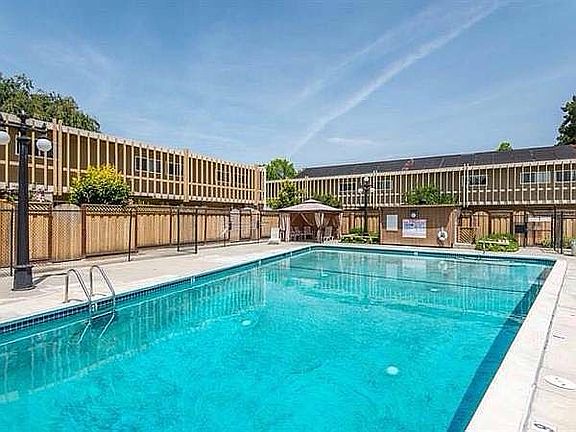 2nd image of 830 Quince Ave APT 43