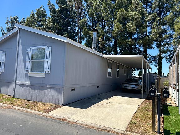 5th image of 426 Shorewood Ln #426
