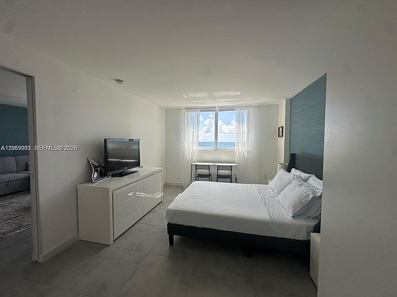5th image of 345 Ocean Dr APT 616