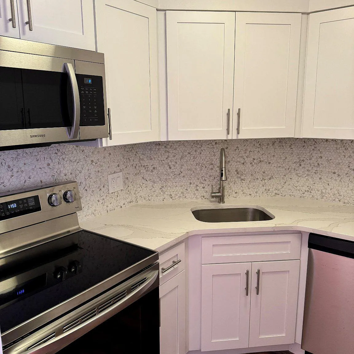 Studio, 1.0 bath, 548 sqft, $1,750 — Photo 4