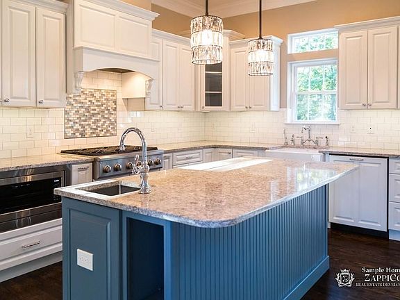 lot%205%20kitch%202.jpg