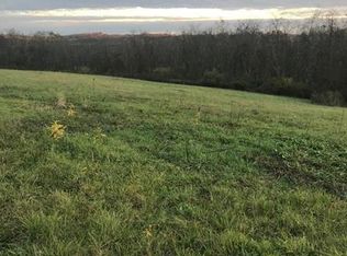 900 Vankirk Rd, Washington, PA 15301