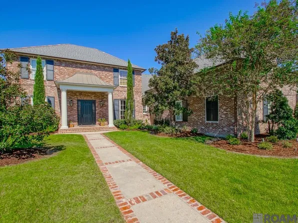 2718 University Club Dr, Baton Rouge, LA 70810