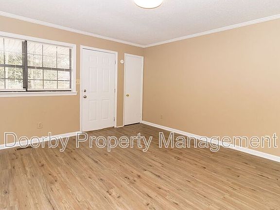 2nd image of 809 Henderson Ave #A