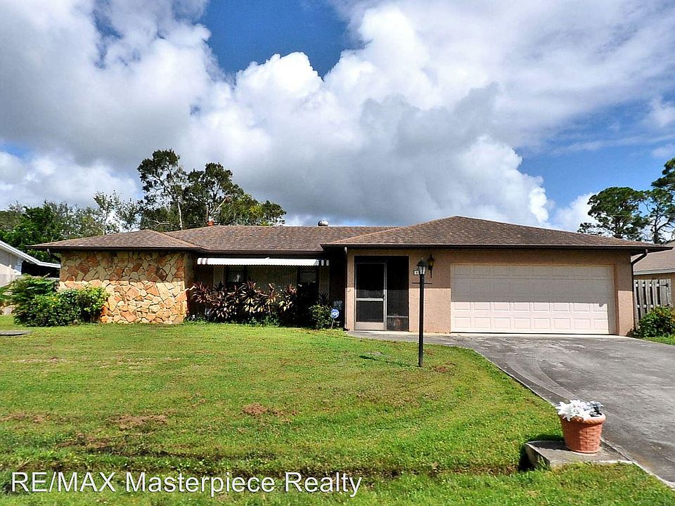 1st image of 889 SE Streamlet Ave