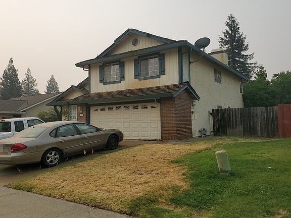 2nd image of 1702 Chilton Dr