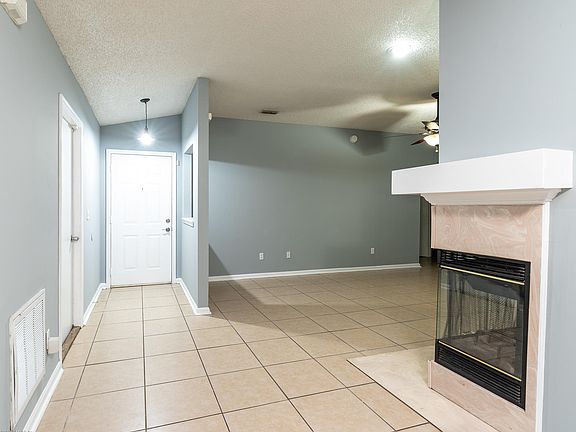 2nd image of 879 Majestic Cypress Dr N
