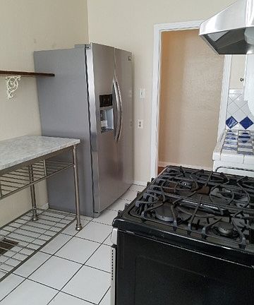 3rd image of 1306 S Cloverdale Ave #1306