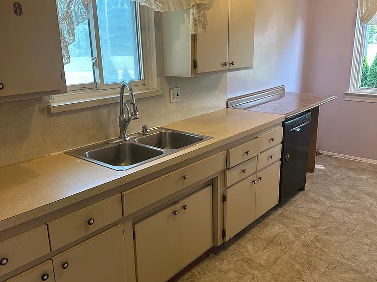 32780 Greenbriar Ave — Photo 10