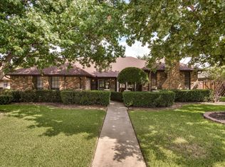 2223 Southern Cir, Carrollton, TX 75006