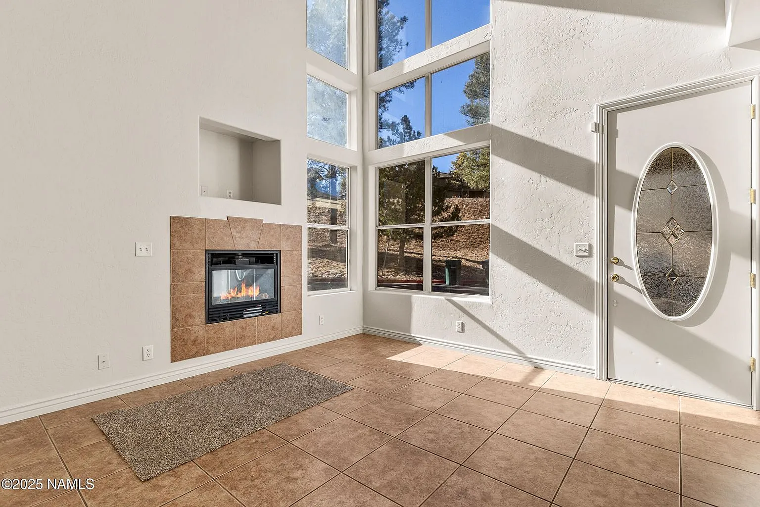 4 bed, 1598 sqft, $3,100 — Photo 4