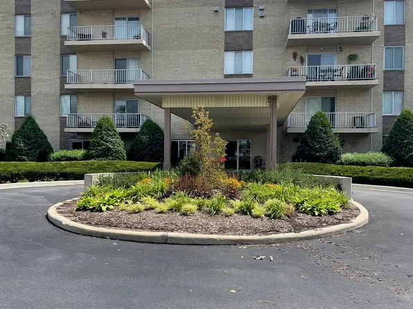 (undisclosed Address), Elmhurst, IL 60126