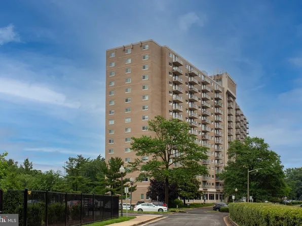1225 Martha Custis Dr APT 1510, Alexandria, VA 22302