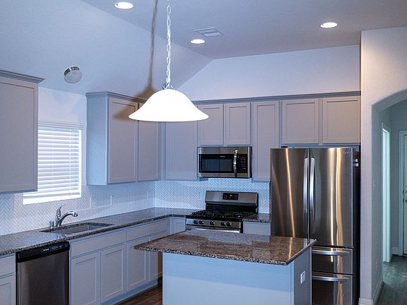 3rd image of 10026 Cottontail Ct