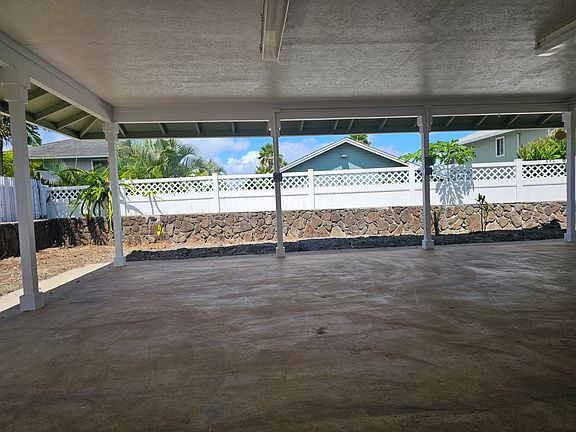 Huge covered patio for relaxation and/or entertaining