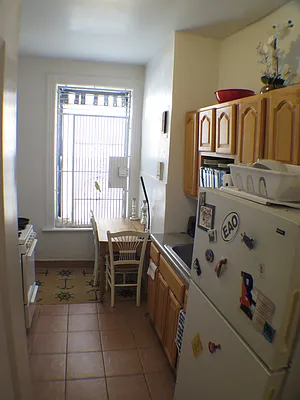 Rented by Glasser Realty LLC | media 2