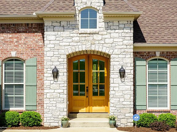 1404 Aaron Creek Dr-4