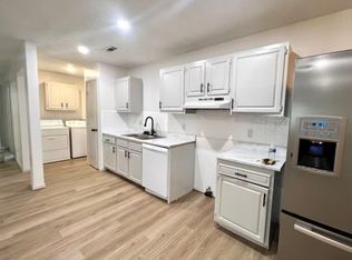 2001 Cypress Pl #A & B, Springdale, AR 72762