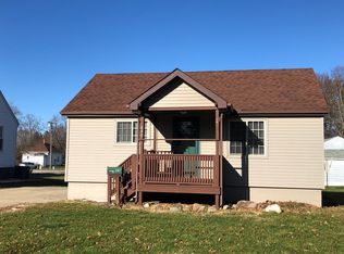 849 E Center St, Paxton, IL 60957