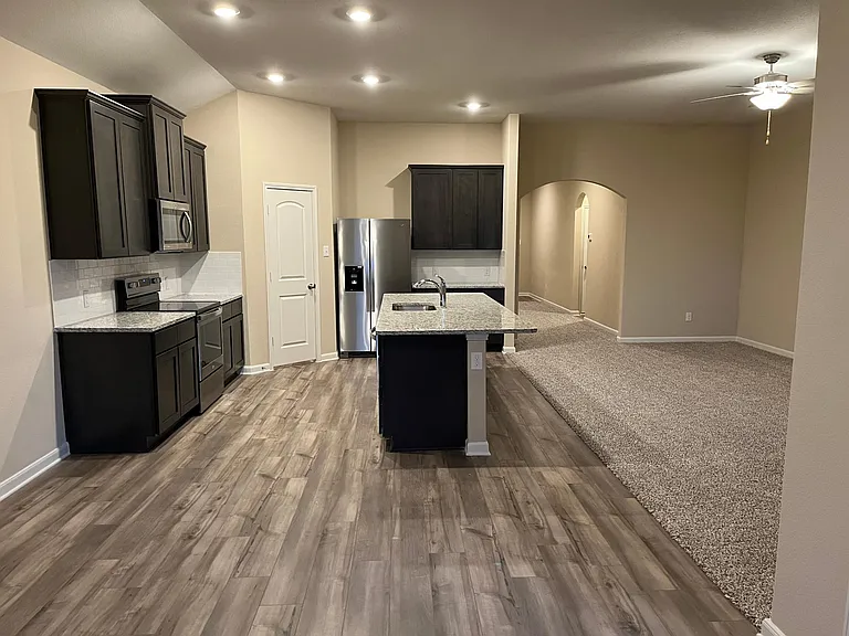 306 Turquoise Ln — Photo 12