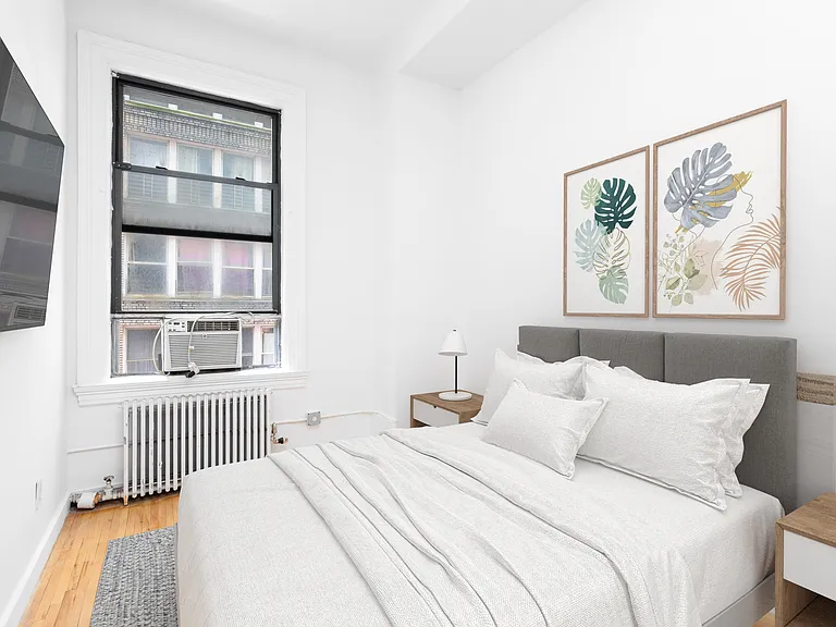 135 William St #3B — Photo 4
