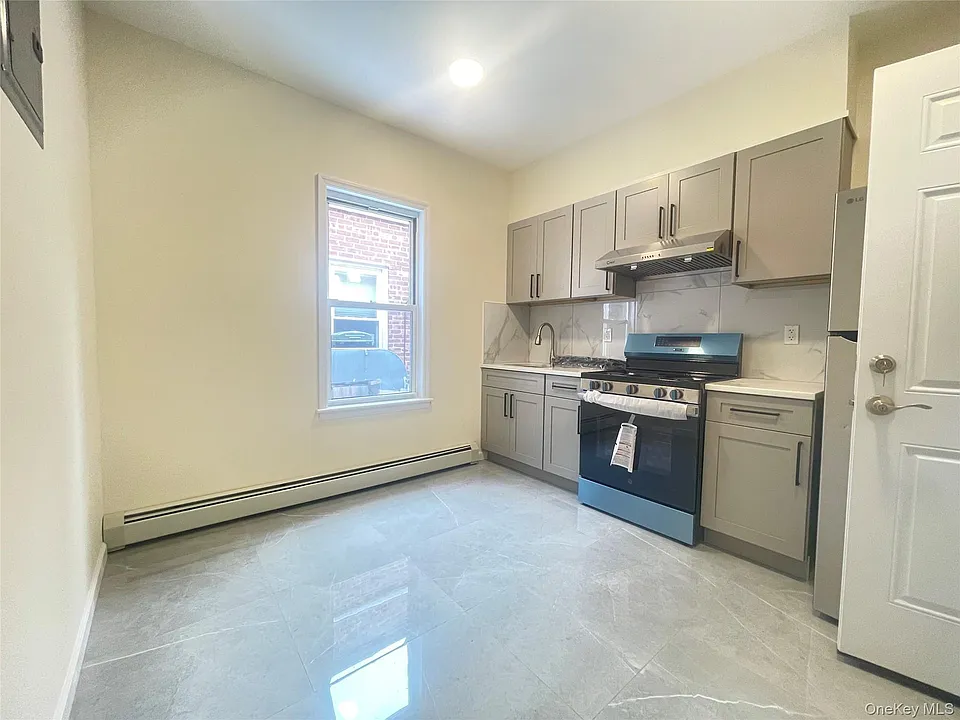 1006 Jericho Tpke #2F