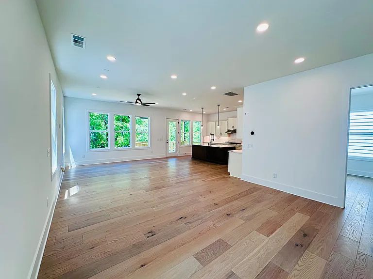 1225 Westshore Dr — Photo 18