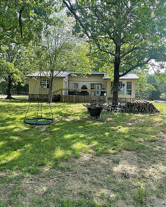 1st image of 573 Manning Rd