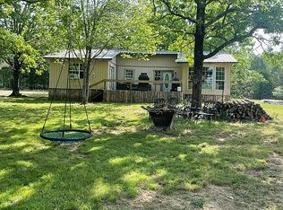 573 Manning Rd, Mount Vernon, AR 72111