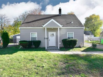 7 Holly Lane, Westbury, NY, 11590