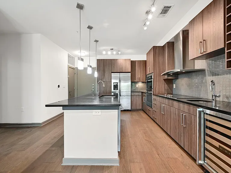 3600 S Lamar Blvd #213 — Photo 5