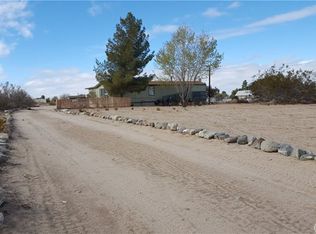 11542 Eaby Rd, Phelan, CA 92371
