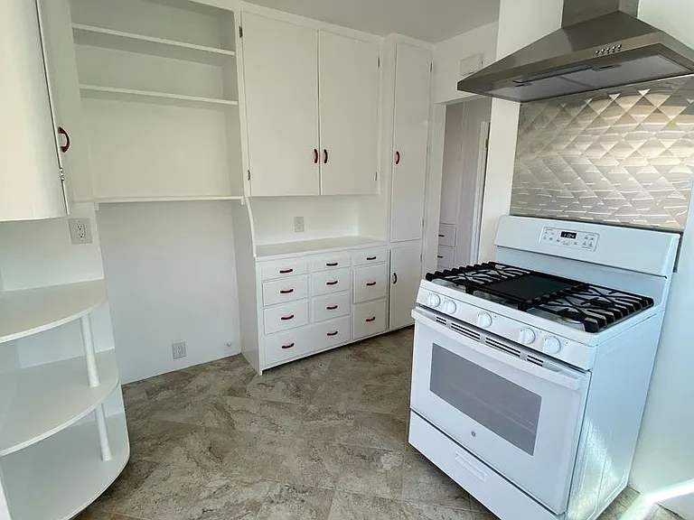 36 Anacapa St — Photo 13