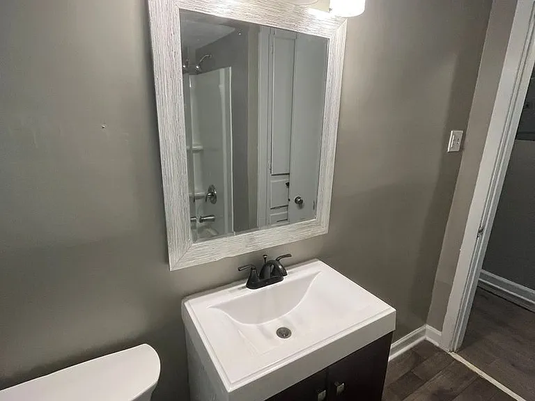 2503 Broadmoor Dr — Photo 21