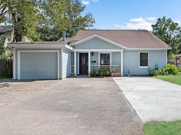 2156 Central Dr, Beaumont, TX 77706