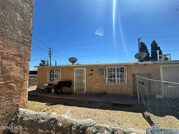 5th image of 3204 Frankfort Avenue