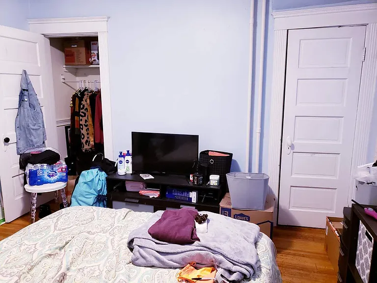 19 Woodward St — Photo 9