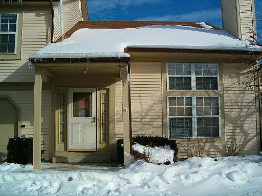 1st image of 318 Juniper Cir Unit 1