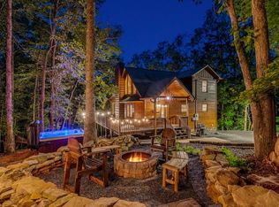 59 Summit St, Ellijay, GA 30540