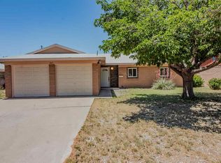 1417 Apple Ave, Tularosa, NM 88352