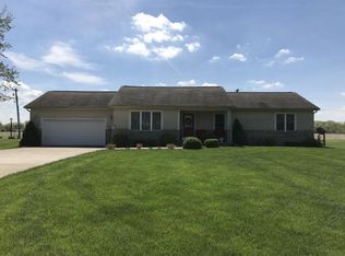 1713 Archer Ave, Marshall, IL 62441