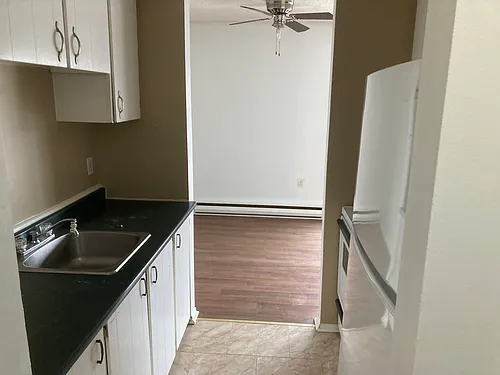 434 Palace Rd #14B Photo 1